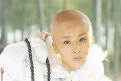 看女星剃光头[组图]