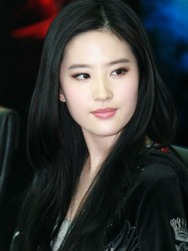 刘亦菲范冰冰赵薇 黄晓明身边十大<em>美女</em>(图)_中