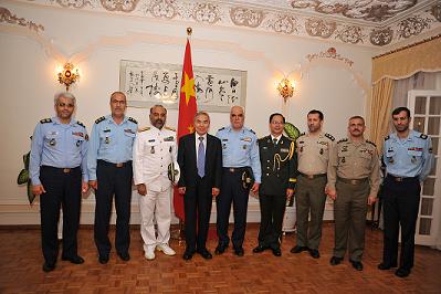 驻伊朗大使馆举行庆祝建军83周年招待会