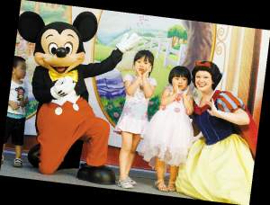 米奇白雪公主来了