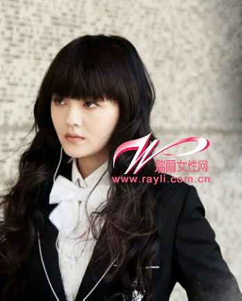 《泡沫之夏》热播+跟\尹夏沫\大s学扮嫩发型