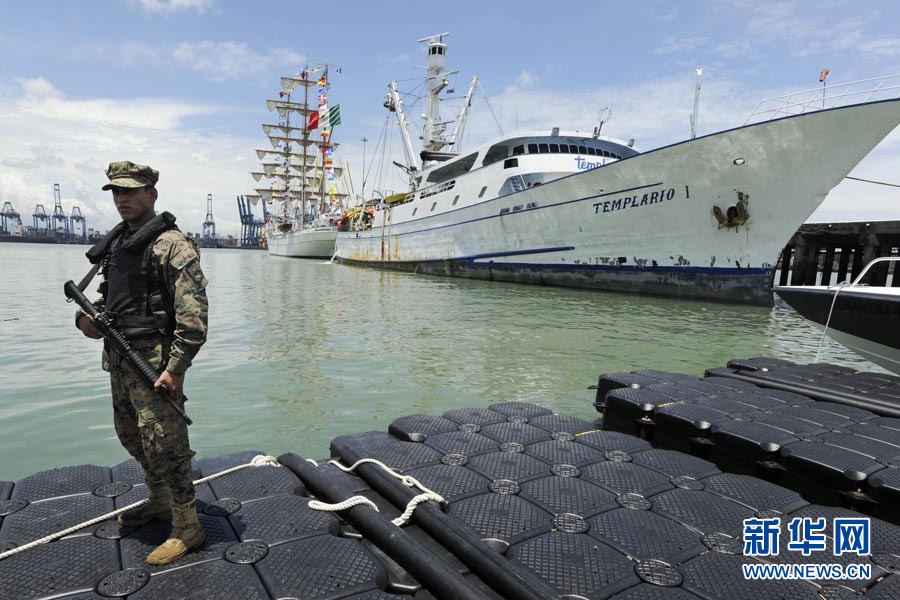 巴拿马--"暴民的袭击"与扩张的基地