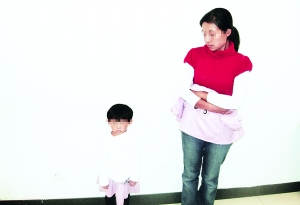 <em>9岁女孩</em>2岁<em>身高</em> 希望好心人帮帮她_中国网
