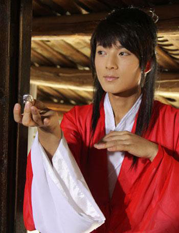 网友荐陈翔再扮女装