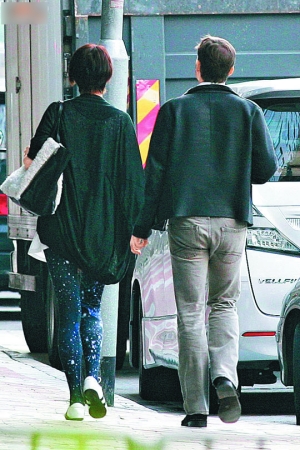 梁咏琪又有了新外籍男友 新欢是美国驻港领事