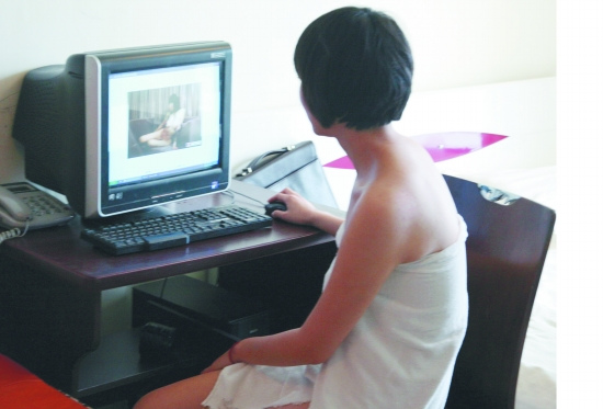 三成人认为近似色情(图)