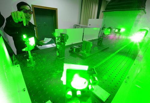 受激拉曼增益激光雷达测量co2气体