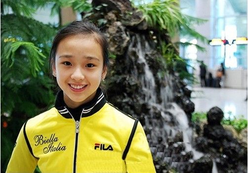 清纯可爱酷似孙妍在