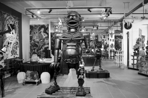 深挖文化内涵做大产业文章