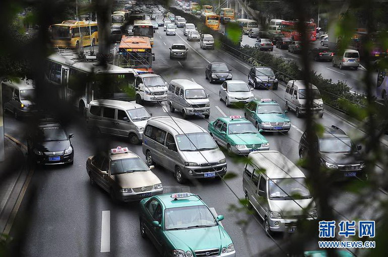 国道收费是谁提起的 8167957463608148196.jpg