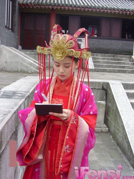 杨幂刘诗诗宋茜小S<em>少女时代</em> 谁是顶级<em>穿越</em>女王