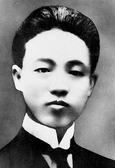 "双百"人物中的共产党员