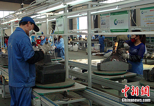 汨罗的GDP_中国gdp增长图(3)