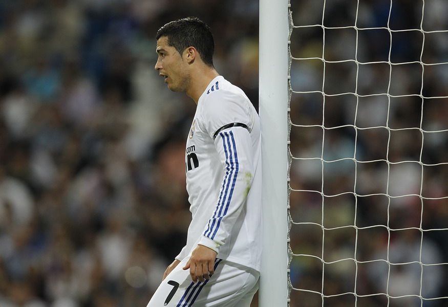 皇马VS赫塔菲 皇马主场4-0胜 C罗3球脱衣送球