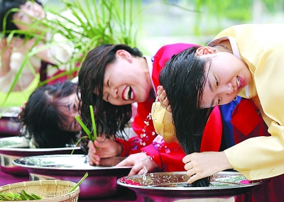 世界各地端午习俗:韩国人洗头没有粽子龙舟