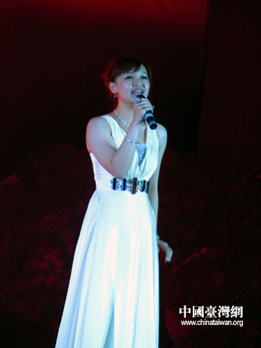 http:\/\/news.cntv.cn\/20110611\/102923_2.sht