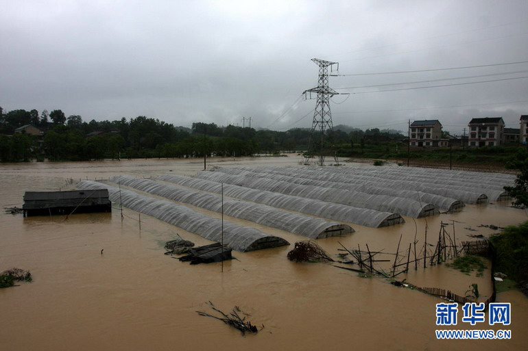 雨水乡人口_雨水节气图片(3)