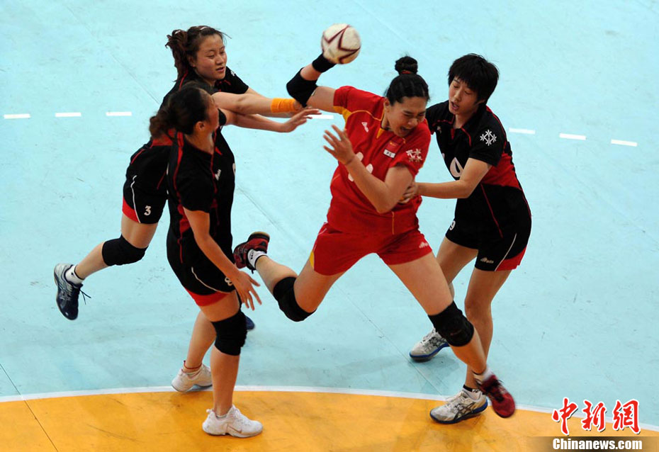 2011年全国<em>女子手球</em>锦标赛新疆开赛_新闻中心