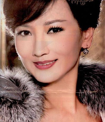 评论:誓死都要玩俏的十大美女明星