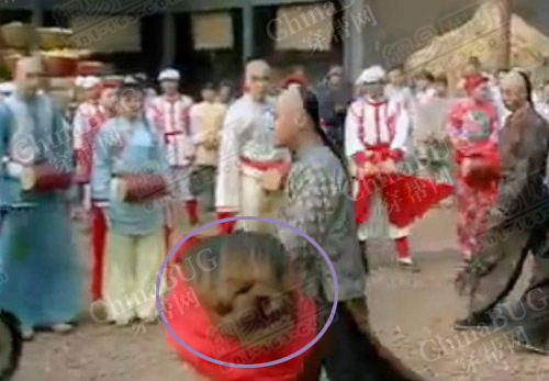 新《还珠格格》曝最新穿帮镜头:小燕子衣服上出