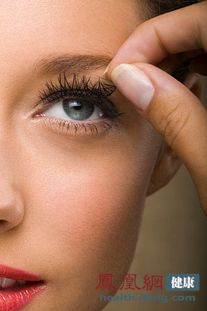 隐形眼镜怎么分别,隐形眼镜怎么分别左右