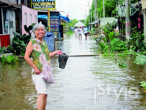 <em>花甲背包客</em> 穷游也环球_新闻中心_中国网