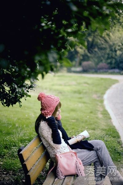 <em>开衫外套</em>巧搭配 窈窕淑女味_新闻台_中国网络