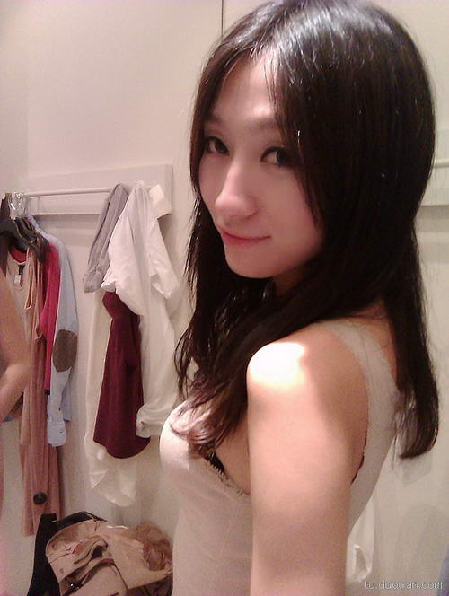 周佩佩:思想上的<em>女流氓</em>生活上的<em>好姑娘</em>