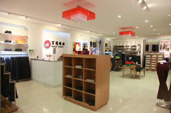 鱼与熊掌难兼得 加盟、直营矛盾掣肘百圆裤业