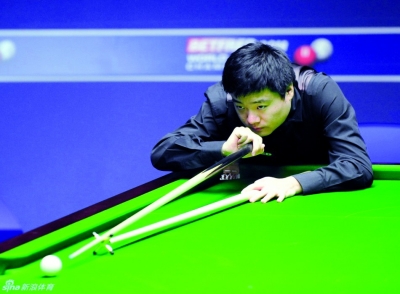 足球运动员收入_中国运动员的收入(3)