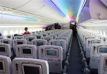 波音787全球首航+日本全日空包机航班直飞香港(组图)