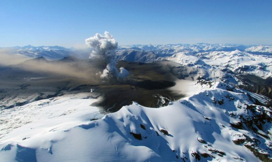智利哈得孙火山活跃度降低 警报尚不能解除
