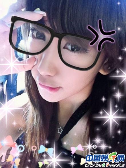 <em>陈冠希16岁嫩模</em>新<em>女友</em>私密照(图)_新闻中心_中