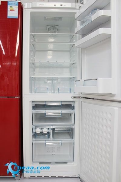 怎样快速解冰箱冻 9143628821600973823.jpg