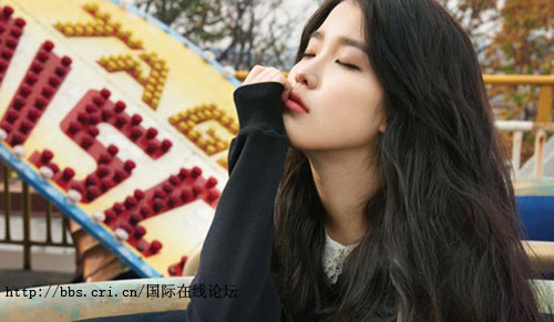 韩国国民妹妹IU新专辑全部歌曲占据音乐榜单创