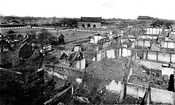 老<em>照片</em>:<em>天安门广场</em>扩建、拆除前原貌(组图)_新