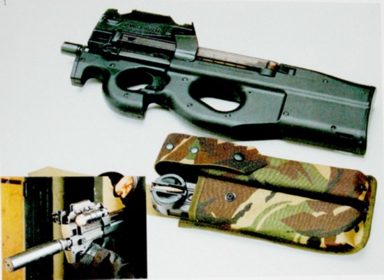 冲锋枪:比利时FN5.7毫米×28毫米P90冲锋枪(