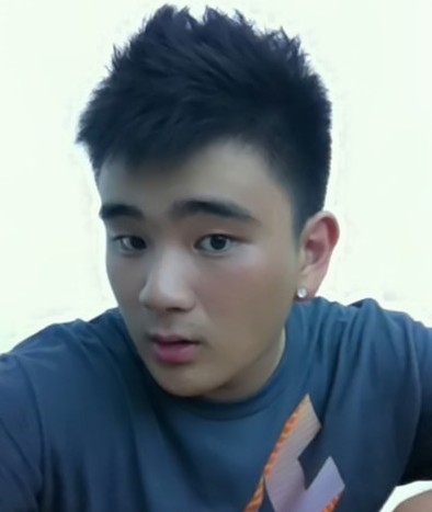 曝傅艺伟19岁帅儿子私房酷照 或进军演艺圈