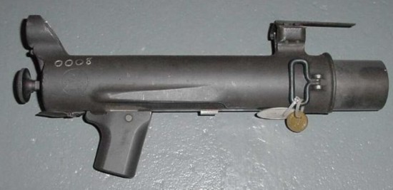 榴弹发射器美国xm148榴弹发射器1