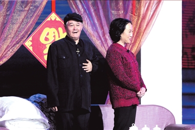 赵本山(左)排练小品《相亲2》.青红供图