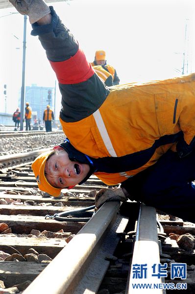 郑州火车站调度系统换脑升级成功 运营逐步恢