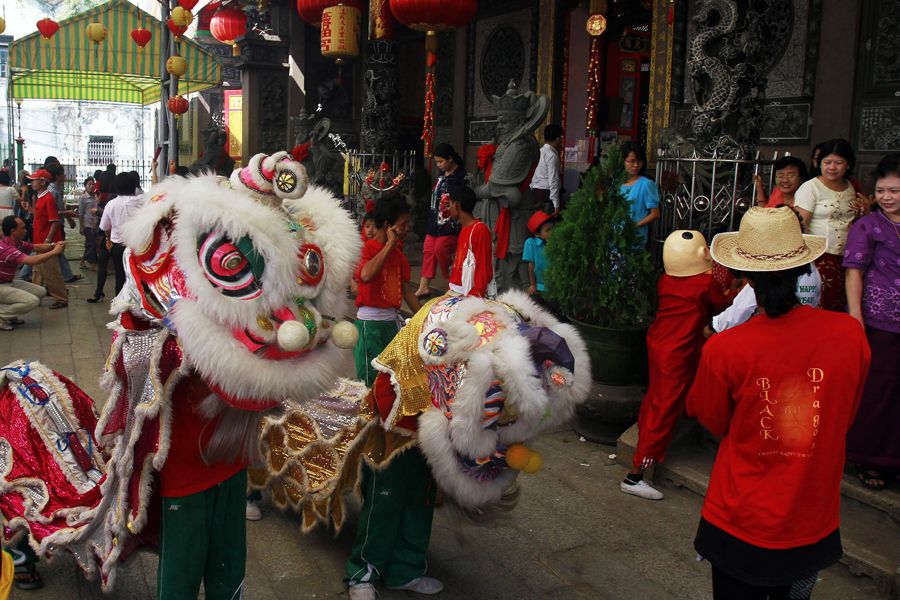 世界各地民众庆祝春节(图)