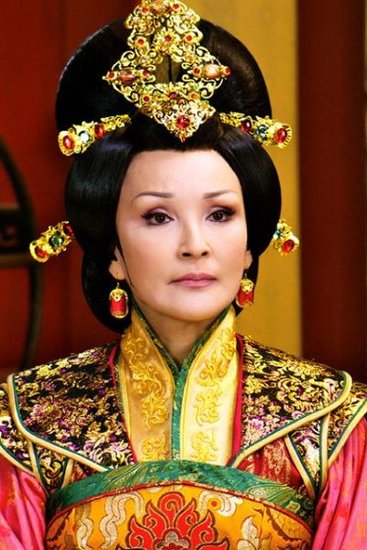 《<em>好女</em>春华》热播 陈莎莉饰演太后气场逼人(图