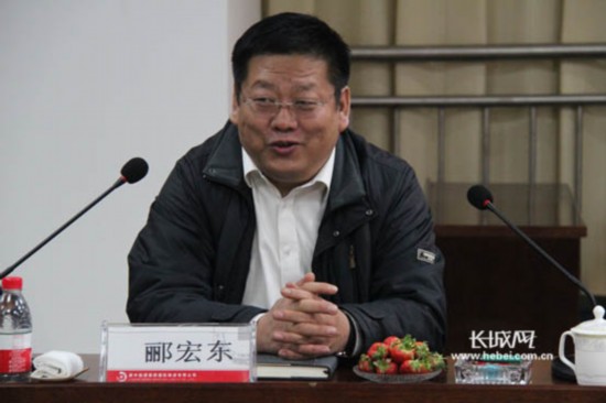 <em>西山</em>煤电集团郦宏东等到国际物流公司参观考察