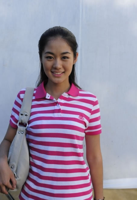 赵本山美女徒弟大pk(组图)