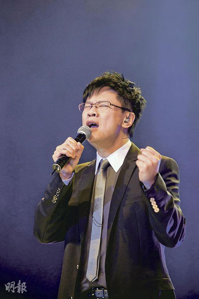 陈志云离职无线后,昨日为林以诺牧师两场栋笃笑音乐布道会"yeah