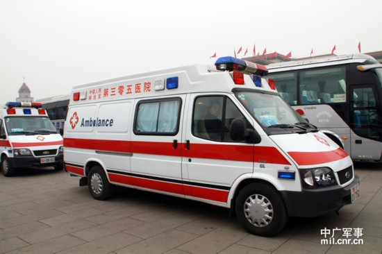 记者在现场:走近为两会默默奉献的幕后工作者(1)