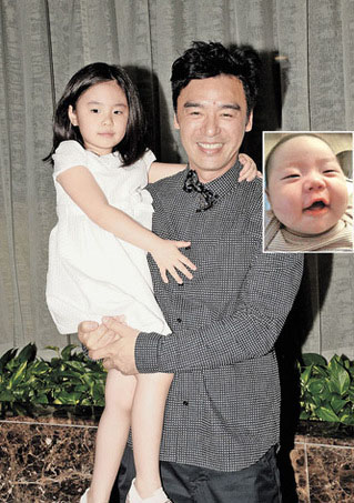 赵薇<em>女儿</em>潮装四季换不停 星二代争秀名牌衣(图