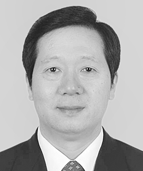 人大代表,河南信阳市市长郭瑞民:重视农民工素质培养和全面发展