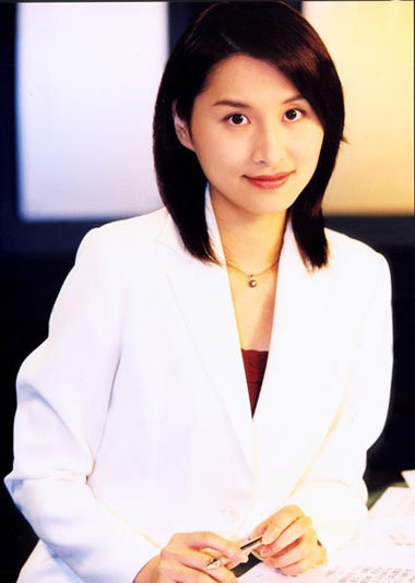 组图:何炅私照曝隐秘情史 与娇妻王菁相识十年